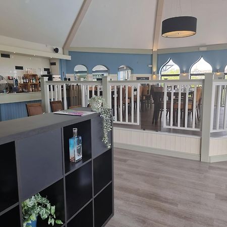 Static Caravan To Hire , Hoburne Devon Bay Goodrington Exterior foto