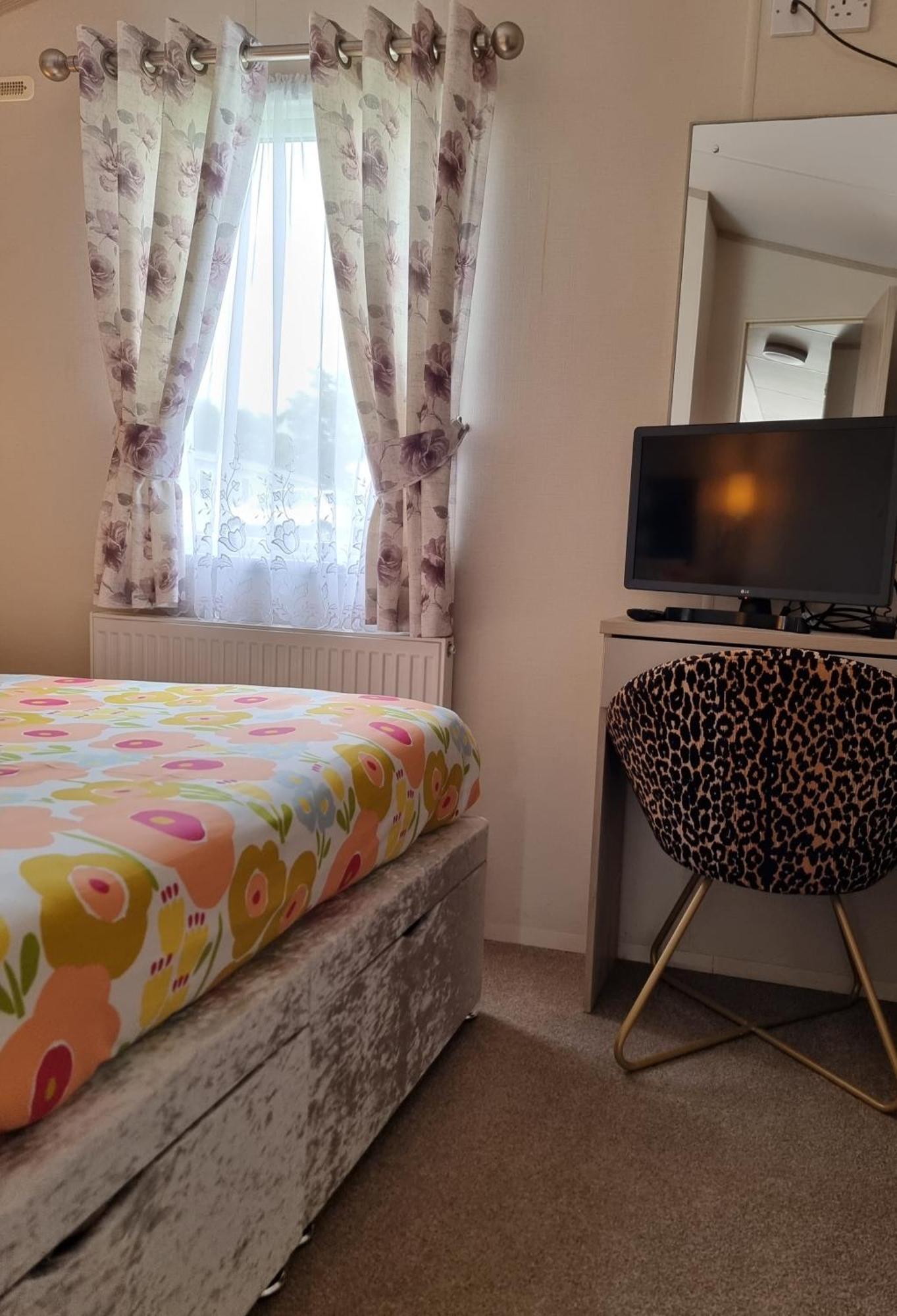 Static Caravan To Hire , Hoburne Devon Bay Goodrington Exterior foto