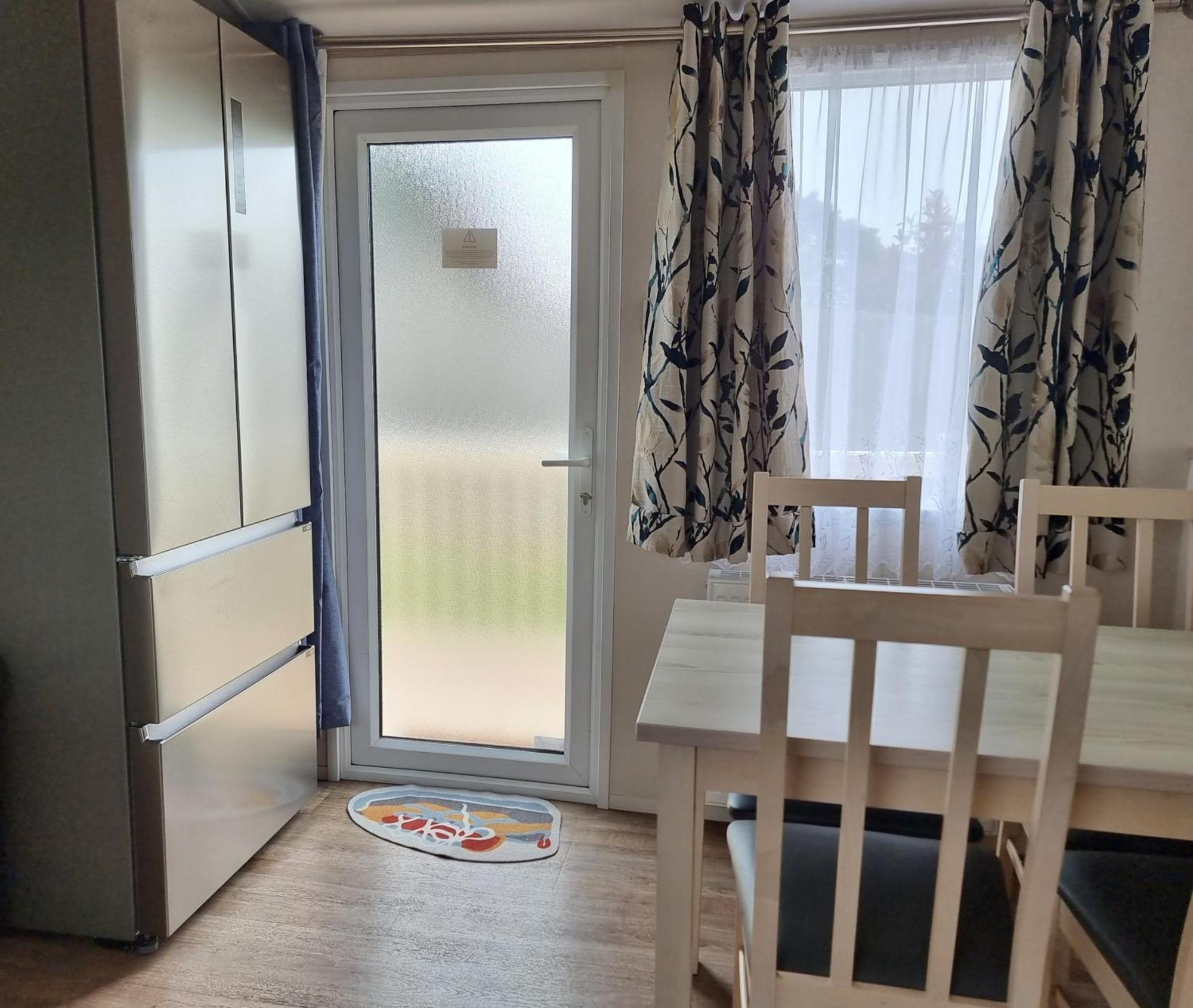 Static Caravan To Hire , Hoburne Devon Bay Goodrington Exterior foto